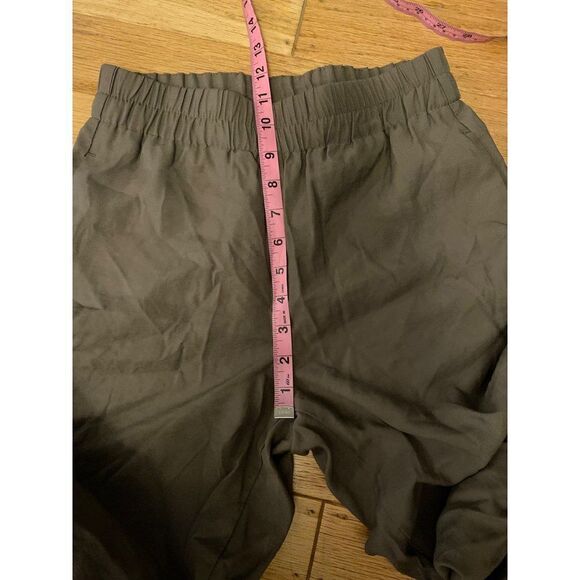 Zara, women's dark green, cropped, pull on elastic waist casual pants size XS - Picture 8 of 9